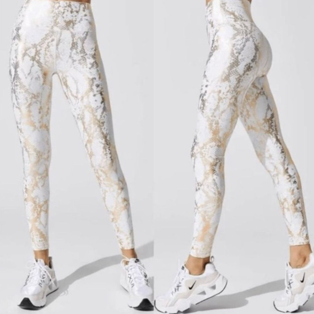 Carbon 38 Women's White and Gold Patterned Leggings